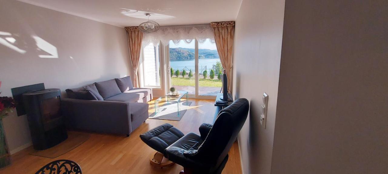 Bjornestrand Fjordside View Bergen Extérieur photo