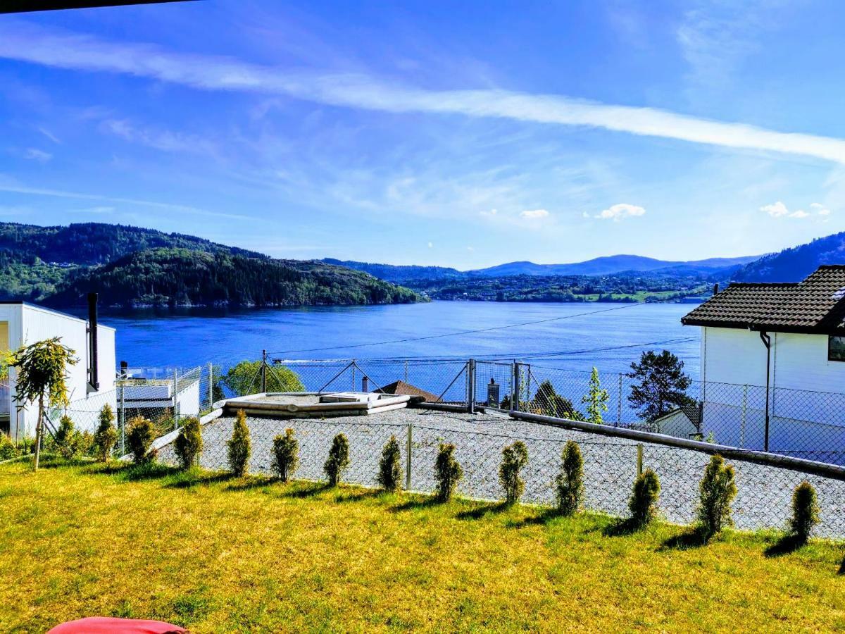 Bjornestrand Fjordside View Bergen Extérieur photo